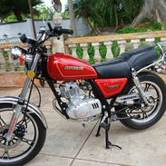 Moto Jincheng JC 125CC 4 tiempos roja, con chapa, poco tiempo de uso - Img 56363638