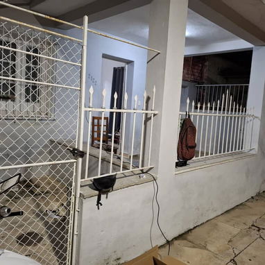 Se vende casa independiente en playa de dos cuartos 48000 usd - 7/7
