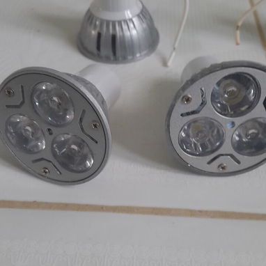 Regulador de voltaje y pequeño juego de nombillos Led para decoración o muebles - 4/6