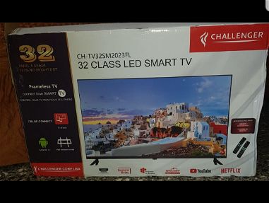 Televisor Smart tv con 2 mando y soporte de la pared 52633997 - Img main-image-45788361