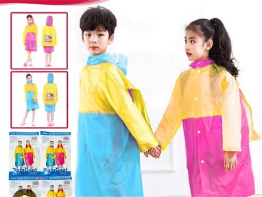 Capas para la lluvia para niños y para adultos estilo ponche 6 usd - Img 67358904