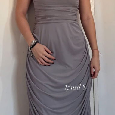Vestidos chaquetas jeans blusas bikinis y más - 8/10