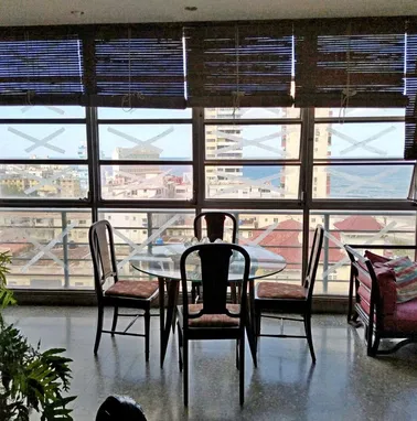 Oferta hoy !.Vendo propiedad horizontal con vista al mar en el vedado - Img 85281048