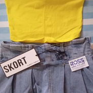 Saya short mezclilla y tope amarillo talla S (Pequeña) - Img 52238511