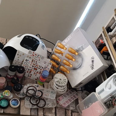Vendo negocio de uñas - 3/3
