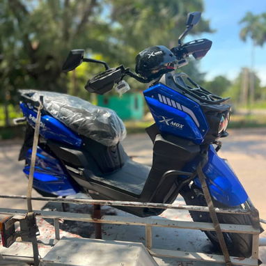 `🛵 AVISPON ELÉCTRICA Xmox TANK 🛵`  ⚙️𝐄𝐒𝐏𝐄𝐂𝐈𝐅𝐈𝐂𝐀𝐂𝐈𝐎𝐍𝐄𝐒 • 2000w - 72v - 45 ah • ⁠batería de LIPO4 - 4/5