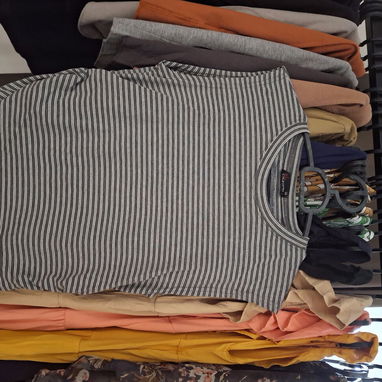 Blusas desmangadas de mujer - 3/3