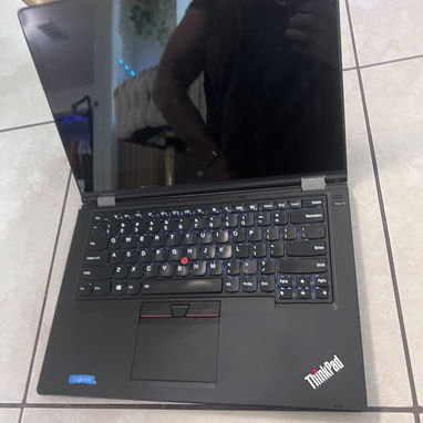 Laptop Lenovo Core i5 8gb ram 256gb ssd rápida tarjeta de video nvidea 2gb batería🔋💯 👌llame 55106915 - 7/10