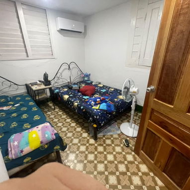 Se vende casona cerca de la cret y juan delgado con podibide garage - 10/10