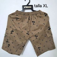Short tipo Bermuda con bolsillos. - Img 52648558