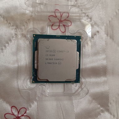 micro i3 8100 8 gen con su dicipador fan - 2/2