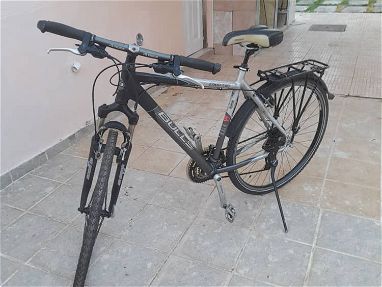 Se vende  bicicleta de 24 velocidades, Alemana - Img 65794958