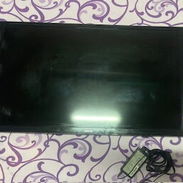 Televisor marca Sansum de 32 pulgadas con su cajita incluida de uso pero funciona perfectamente - Img 55871134
