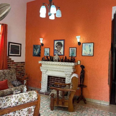 CASA INDEPENDIENTE EN EL VEDADO – AHORA 100 000 USD - 10/10