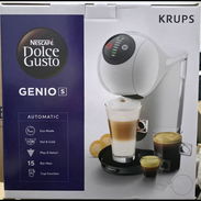 Cafetera Nescafé Dolce Gusto Genio S + 10 Cápsulas de Regalo - Img 54227106