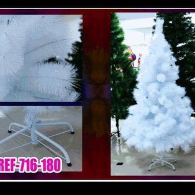 5 modelos de árboles de navidad distintos tamaños hay 2 modelos blancos - 5/5