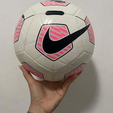 Pelotas kipsta nike puma de futbol sala y futbol 11 - Img 120243847