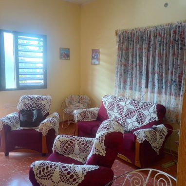 🏡 Se vende casa céntrica y tranquila en La Matilde - 2/10