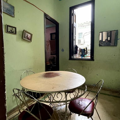 APARTAMENTO EN VENTA – UBICACIÓN CÉNTRICA Y ELECTRICIDAD ESTABLE - Img 124394255
