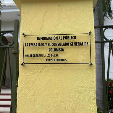 Diseño de carteles para su negocio, rótulos y señaletica - Img 126125962