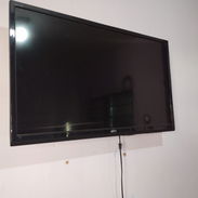 CAMBIO O VENDO. ESCUCHO OFERTAS. ES UN ATEC CON CAJITA PANTALLA BUENA PLACA ROTA. - Img 56694602