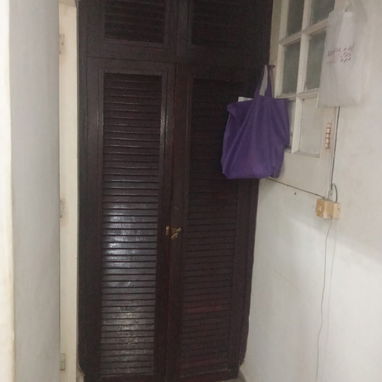 🏠 Venta de apartamento en El Vedado. Ubicada en una zona céntrica. Tiene 1 habitación - Img 121563665