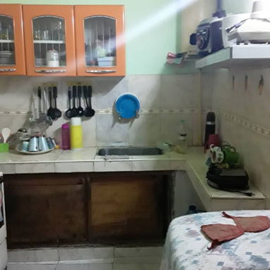 Vendo, en Centro Habana, vivienda en bajos, 3/4 reales y 3 baños. 58711030 Adis - Img 117490980