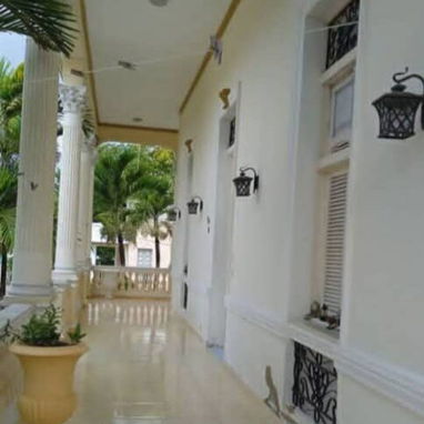 Venta de hermosa casa en Banes Holgion - 4/10