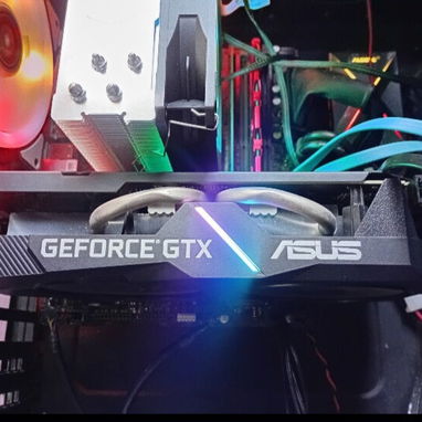 Vendo mi GTX 1660 super 6gb Asus impecable con su sello  Precio:140 USD o al cambio  Interesados al 58298793 soy de play - Img 125756979