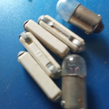 Se venden bombillos de luces interiores lada, lámparas del interior del capot del motor,bulbo de luces de salón . - Img 122325435