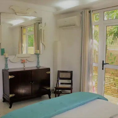 J Casa de renta de lujo en La Habana con servicio gastronómico (Miramar) (municipio Playa)🏤/Alquiler de hab / MIR-003 - 8/9
