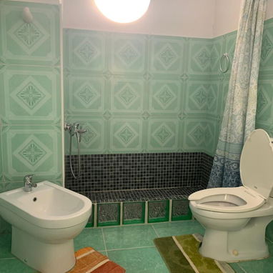 Casa capitalista independiente de 2 plantas en Playa - Img 119304437