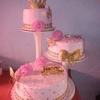Cake de calidad suprema. Ofertas para fiesta de quinces, bodas, cumpleaños y santos. - Img 113643907