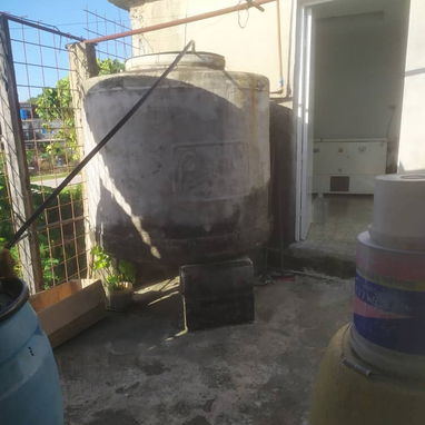 🏠 _Casa independiente de 2 plantas , la de arriba con entrada independiente. (Altura de La lisa)( #35) - Img 118459866