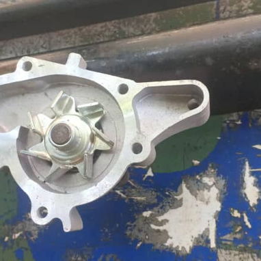 Puente trasero y bomba de agua de Hyundai - Img 120181750
