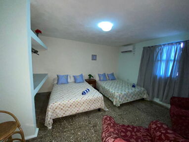 ⭐ Renta casa de 2 habitaciones, cocina equipada, terraza,ranchón, piscina, parqueo en Guanabo - Img 64569473