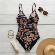 Traje de Baño Enterizo Floral con Moldeado Talla M - Img 58132932