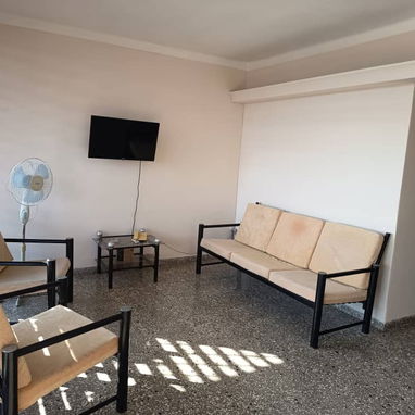 Renta lineal de apartamento en Nuevo Vedado, totalmente amueblado. - 7/10