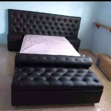 Venta de camas Capitoneadas de lujos - 10/10