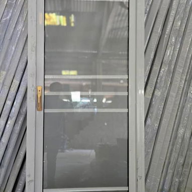 PUERTAS ORIGINALES DE ALUMINIO - 2/2
