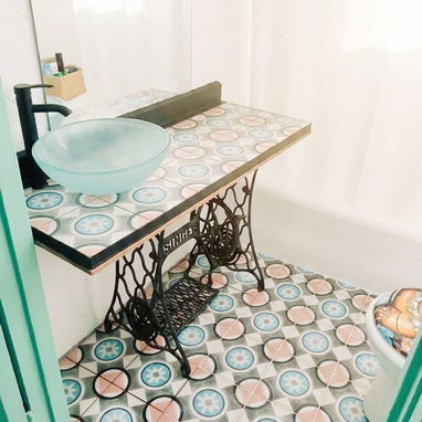 🏠 Apartamento De Renta Lineal En Centro Habana. 🛏️ Tiene 2 habitaciones para 4 personas. 📞 Reserva: +5355149761 - 9/9