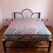 Disponible cama camera con colchón - Img 56452102
