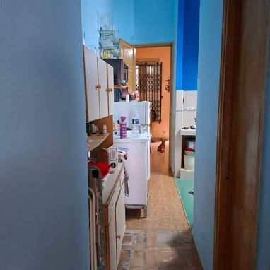 Casa con balcón y sin afectación de agua - 5/10