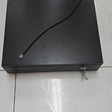 Caja registradora Nueva de 4 compartimentos - 2/3