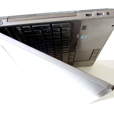 VENDO PORTATIL HP ELITEBOOK 8560W (rota) - Img 124412072