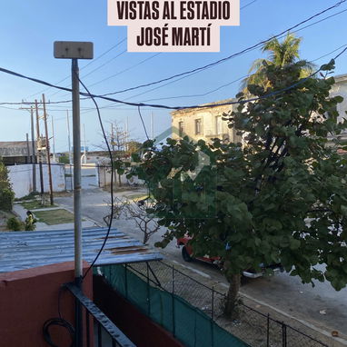 Se renta apartamento por calle Calzada con todas las comodidades - Img 120876970