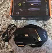 "Mouse Gaming Inalámbrico RGB Óptico 2.4G con 7 Botones Iluminados y Silenciosos, Luz LED Recargable" - Img 49725588