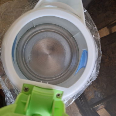 Jarra Electrica para Hervir Agua!! Como nueva. 52012060. Añádeme como contacto en WhatsApp. https://wa.me/qr/AIMWG5NI5SQ - Img 126337428