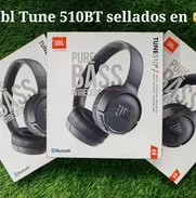 Jbl tune 510BT sellados en caja a estrenar por usted originales - Img 47486921