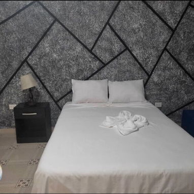 Casa de Renta Vacacional con Piscina en Boyeros - 5/6
